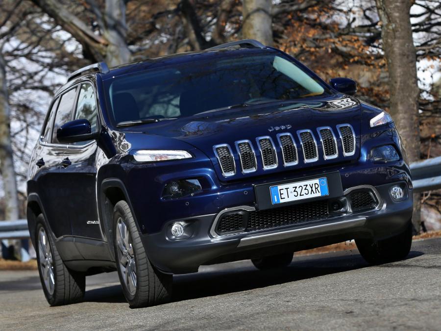  Jeep Cherokee Limited 2014 года  (EU) (фото 22 из 25)